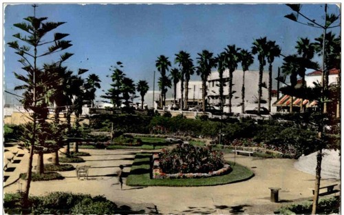 Casablanca jardins sur la - -,