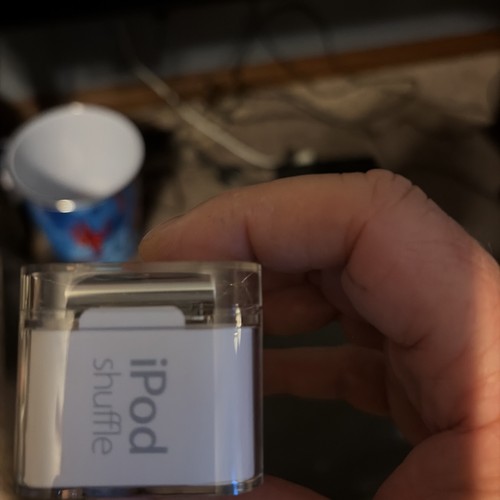 Apple ipod shuffle - apple,