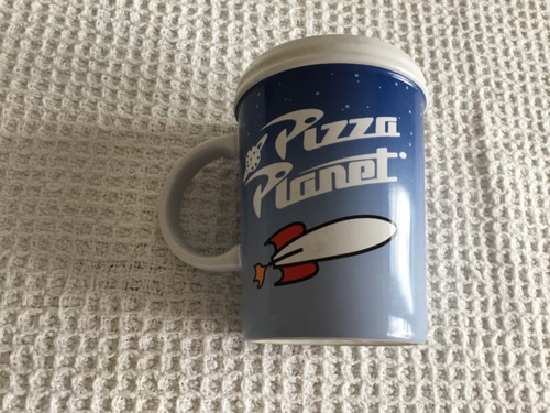 Disney pizza planet - planet", from