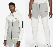 NIKE TECH TUTA IN PILE