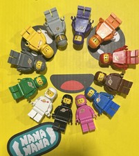 Lotto di 12 minifigure Lego