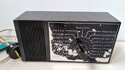 Metronomo elettronico vintage