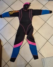 Muta da sub semistagna da donna