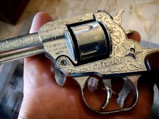 Pistola SHERIFF Anni 70 IN METALLO - RARO REVOLVER giocattolo CRESCENT TOYS & Co