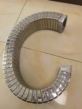 Catena trascinacavi flessibile