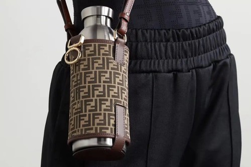 Fendi bottiglie stampa ff - 24,