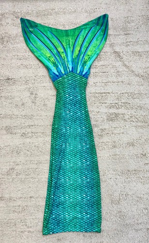 Sirena coda sole - di,