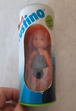 Fustino AVA pubblicitario con bambola fustino FIBA