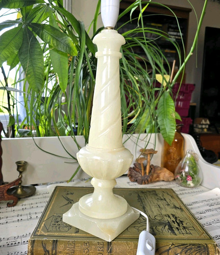 Vintage onyx table lamp - table,