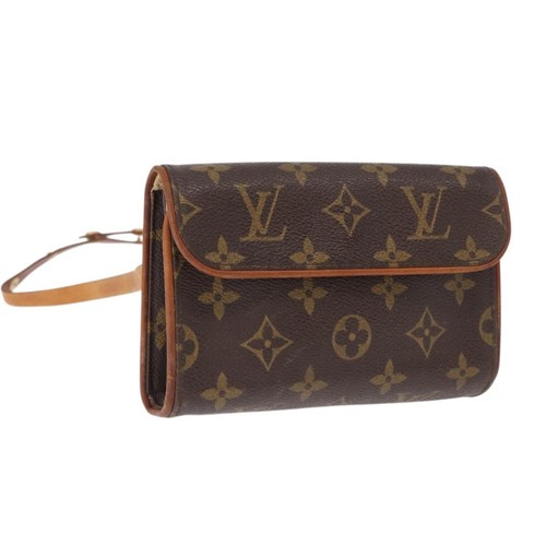 Louis vuitton pochette - vuitton,
