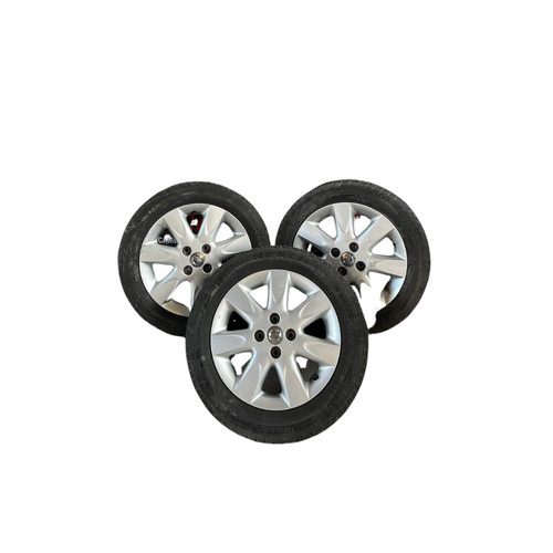 Gomme con piccoli segni - piccoli,