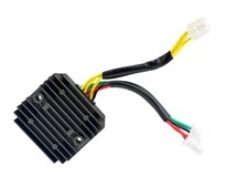 REGOLATORE DI TENSIONE 8 FILI