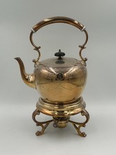 Antico bollitore da tè