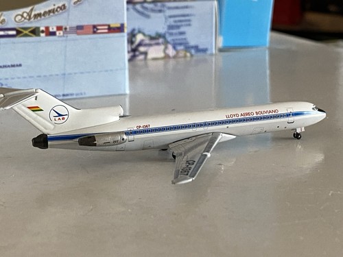 Aeroclassics lab lloyd aereo - lab,