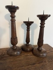 Antico portacandele in legno