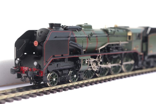 Locomotive vapeur 240 - 240, p