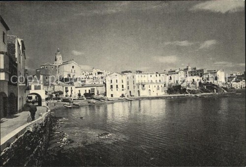 Cadaques port alguer - cadaques,