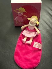 Doudou peluche poupée fille