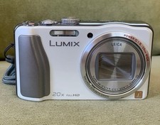 Fotocamera digitale compatta Panasonic Lumix TZ30 ottime condizioni testata