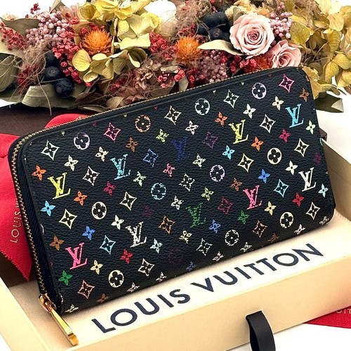 Louis vuitton monogram - louis,