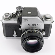 Nikon F Photomic con Nikkor