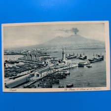 IL PORTO IL FARO E IL VESUVIO