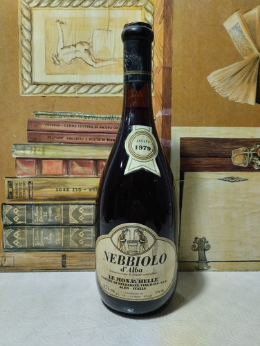 Vino 1979 nebbiolo alba le - 1979, d'alba
