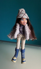 "BRATZ DOLL", MGA, " DANA","Wintertime Wonderland" modello 2003, altezza 25 cm.