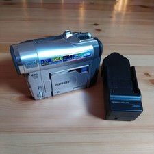 Samsung VP-D93 videocamera portatile miniDV a cassetta argento testata