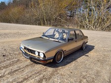 1:18 BMW 528i E28 tuning