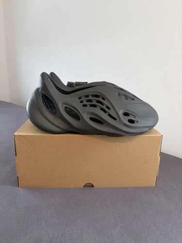Adidas yeezy foam carbon - adidas,