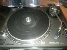 giradischi technics sl 1210 con coperchio