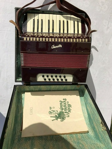 Vecchia fisarmonica amoretta - fisarmonica,