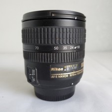 Nikon Nikkor AF-S 18-70mm