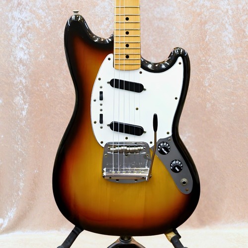 Fender 1977 mustang - 1977,