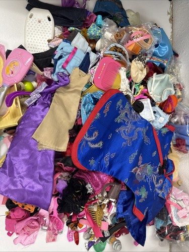 Lotto vestiti barbie hannah - lotto, barbie,