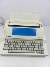 Vecchia macchina da scrivere