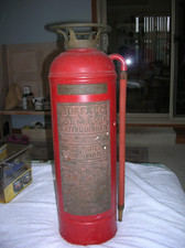 ESTINTORE VINTAGE IN SCHIUMA