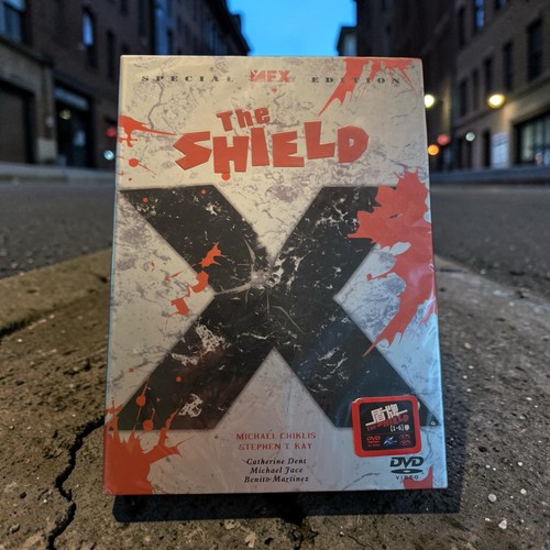 The shield seasons - -,
