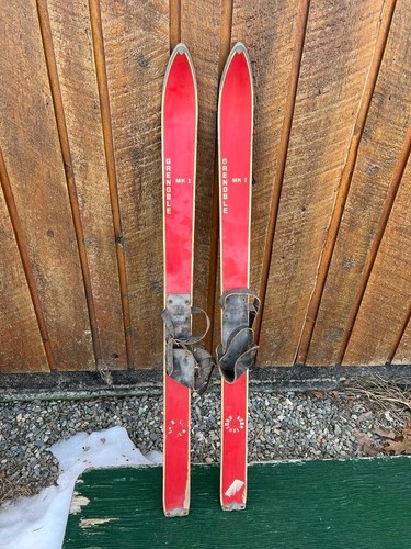 Vecchi sci neve - sci, vintage