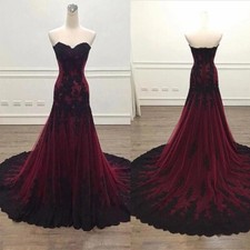 Abiti da sposa gotici neri e