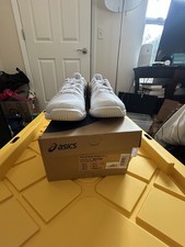 Taglia 9,5 - Asics Solution