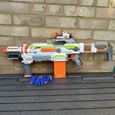 Pistola blaster per freccette