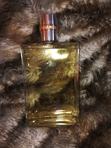Flacon parfum géant chanel - parfum,