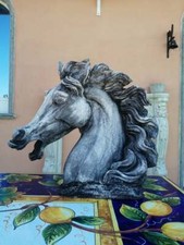 TESTA DI CAVALLO - CAPITELLO