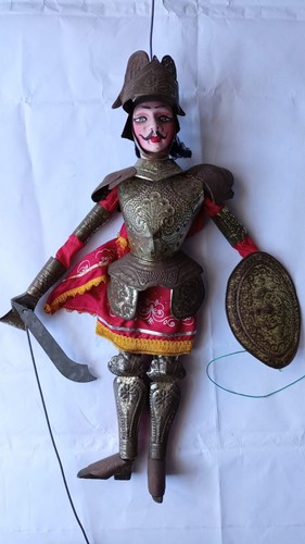 Pupi siciliani lavorazione - pupi,