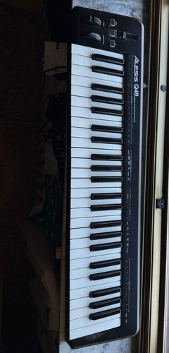 Alesis q49 tastiera midi usb - tastiera,