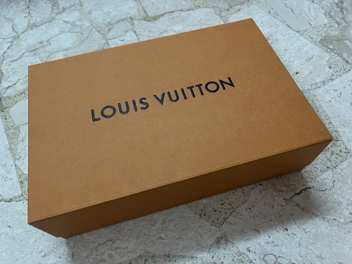 Scatola louis vuitton - louis,