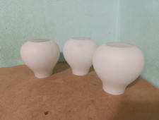 3 Paralumi X  Lampade Vetro bianco  Di Ricambio Antiche H.12cm