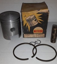 PISTONE  PER  BENELLI  B  D'EPOCA DIAMETRO 54,8 FORO 14 mm (marca METEOR) 